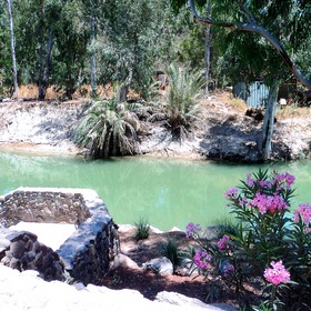 Священные воды реки Иордан
